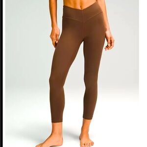 Lululemon Align V -Waist pant 25” color Java size 4
